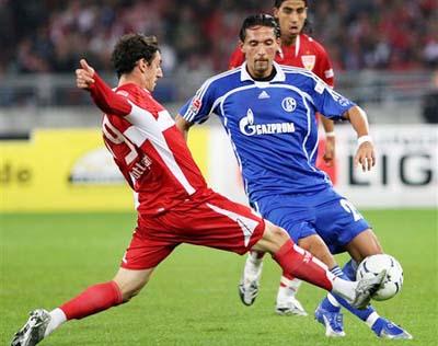 表现虽然不 表现虽然不